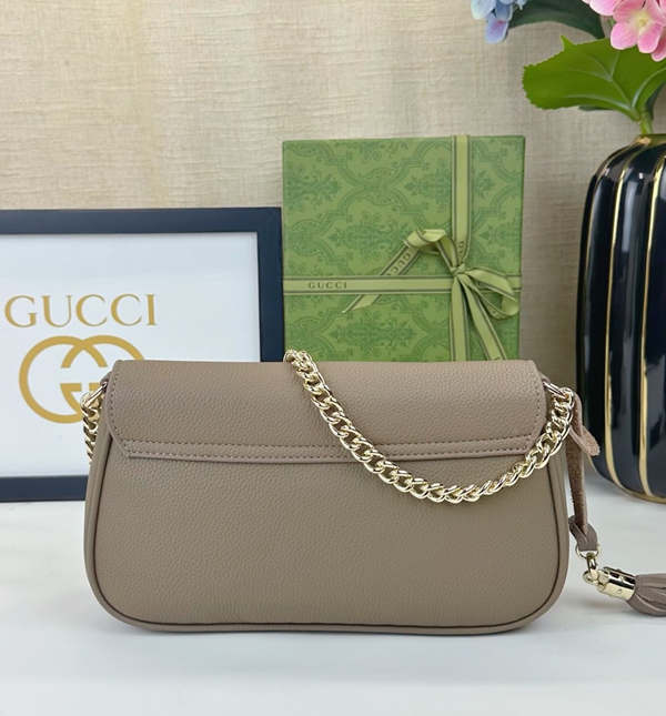 激安グッチバッグコピー内部構造